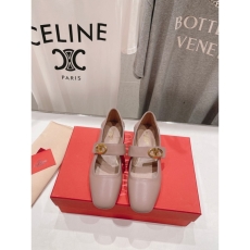 Valentino flat shoes